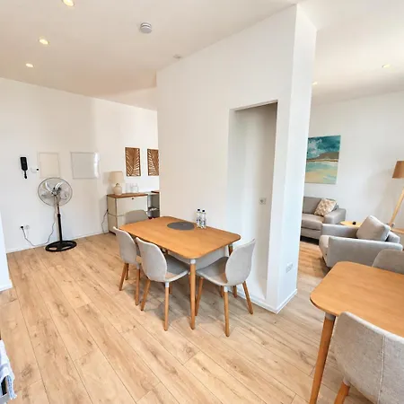 Apartment Hozo 9 - Designer Apartment, Near Station, Parking Koblenz (Rhineland-Palatinate)