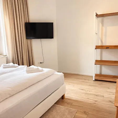 Hozo 9 - Designer Apartment, Near Station, Parking Apartment *