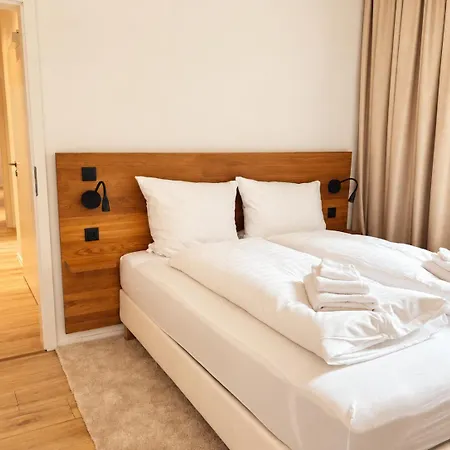 Apartment Hozo 9 - Designer Apartment, Near Station, Parking *