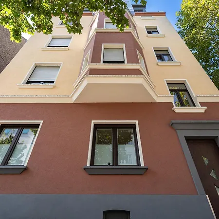 Hozo 9 - Designer Apartment, Near Station, Parking Apartment